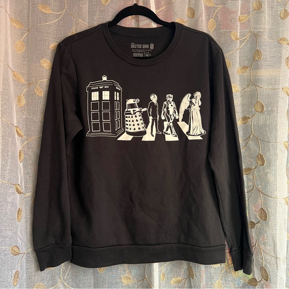 Hot Topic Doctor Who Abbey Road Crewneck Sweater